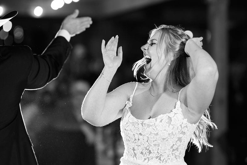 Carlee + Tayven wedding — first dances