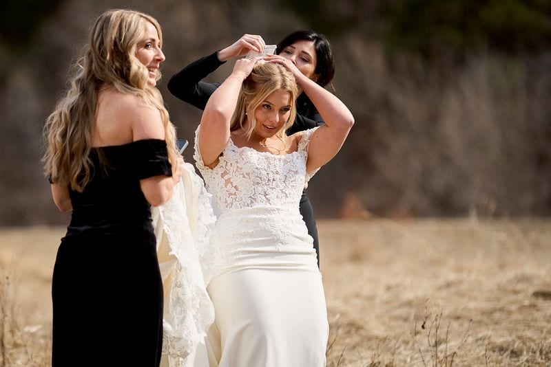 Carlee + Tayven wedding — first look