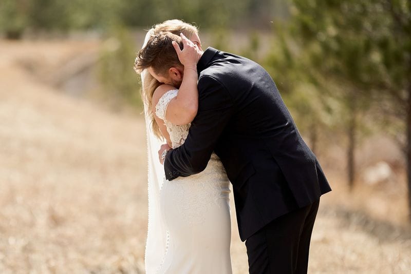 Carlee + Tayven wedding — first look