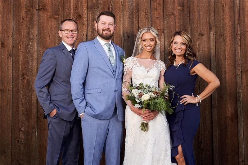 Kaylie + Bailey wedding — family formals
