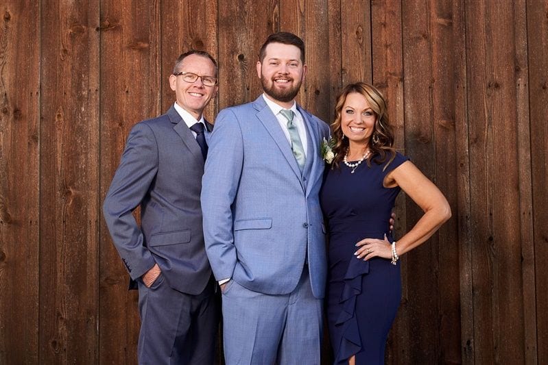 Kaylie + Bailey wedding — family formals