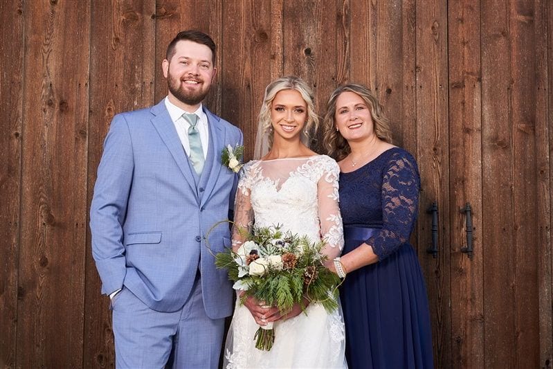 Kaylie + Bailey wedding — family formals