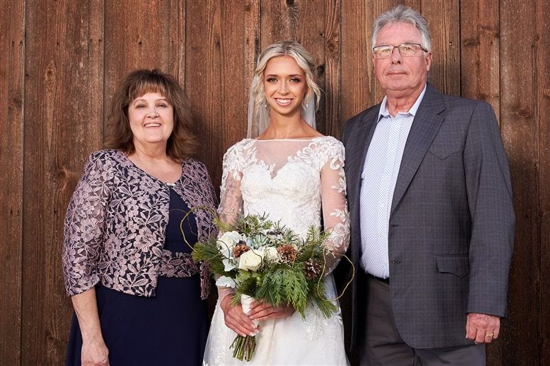 Kaylie + Bailey wedding — family formals