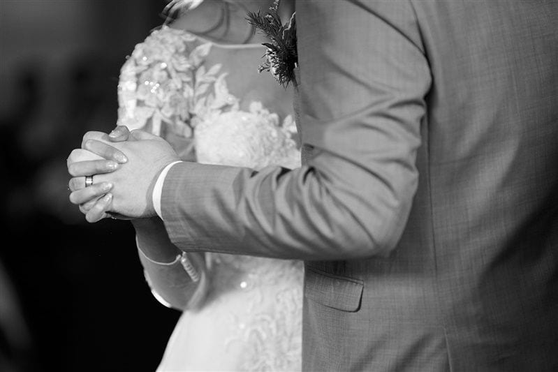 Kaylie + Bailey wedding — first dances
