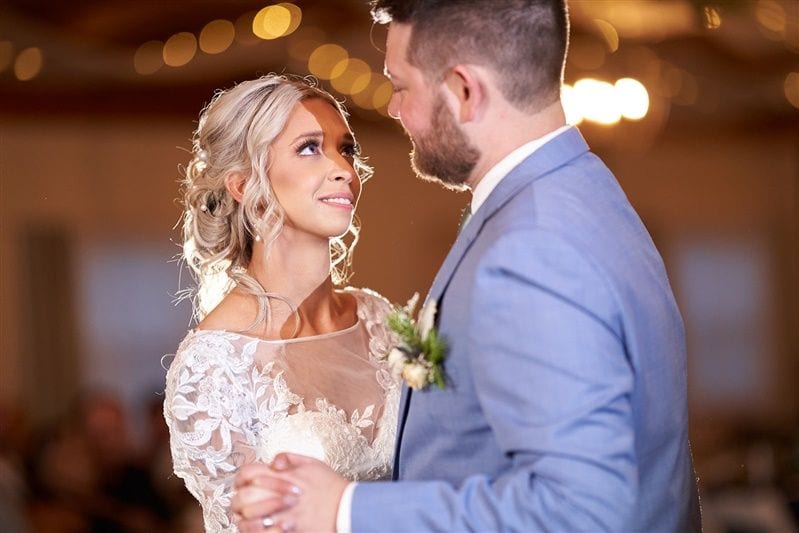 Kaylie + Bailey wedding — first dances