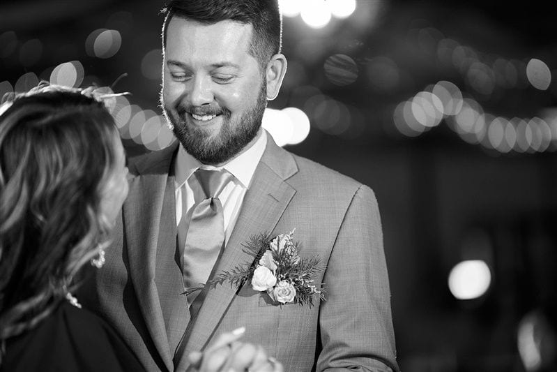 Kaylie + Bailey wedding — first dances