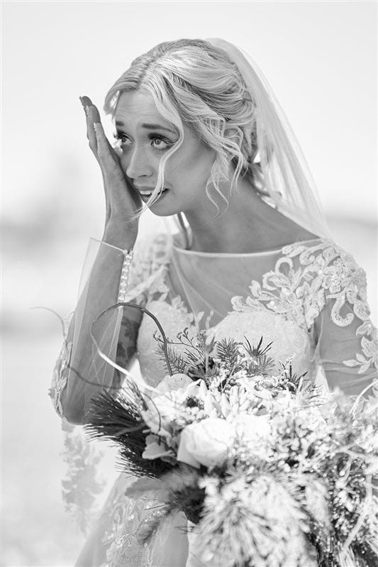 Kaylie + Bailey wedding — first look + gifts