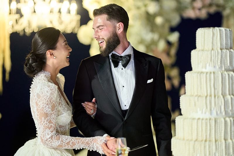 Noelle + Richie wedding — cake cutting