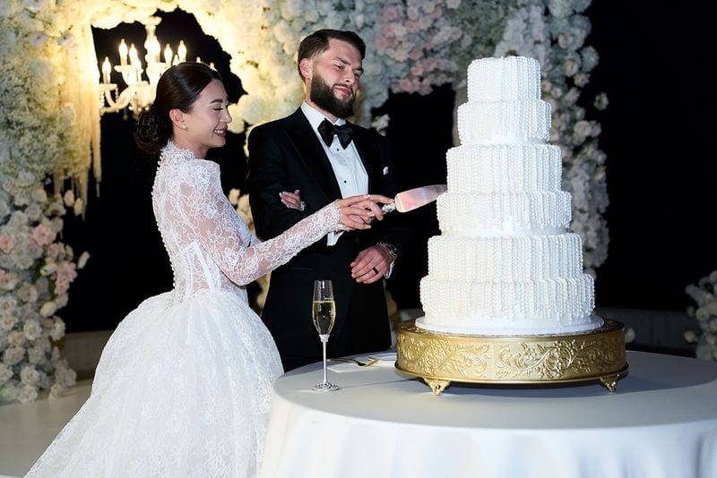 Noelle + Richie wedding — cake cutting