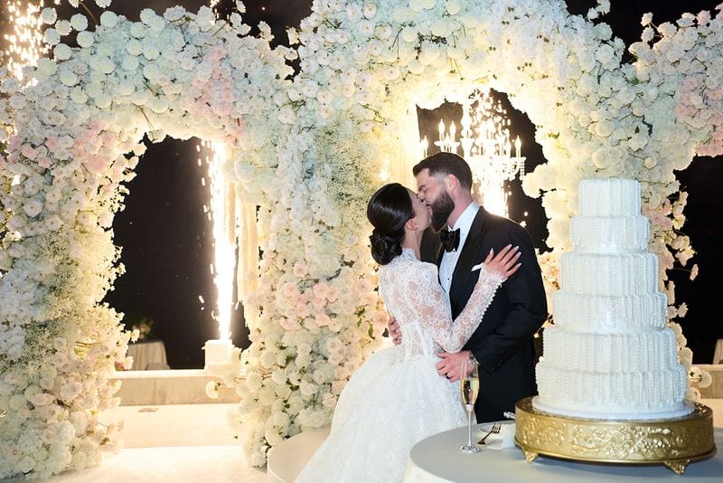 Noelle + Richie wedding — cake cutting