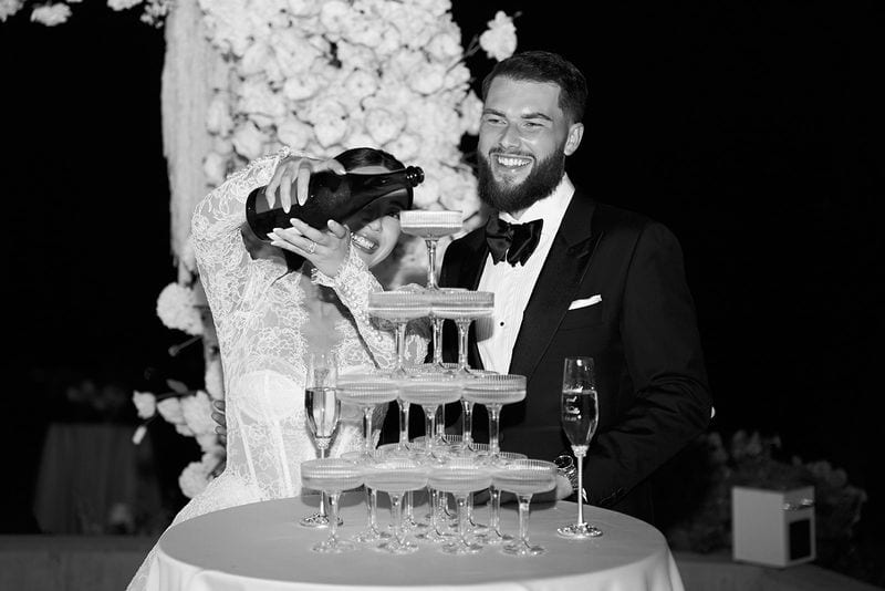 Noelle + Richie wedding — cake cutting