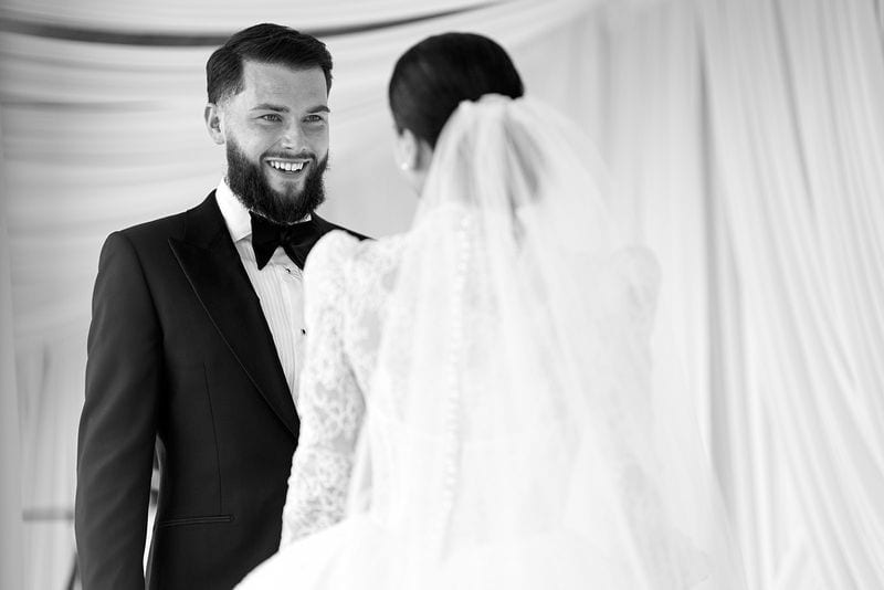 Noelle + Richie wedding — first looks