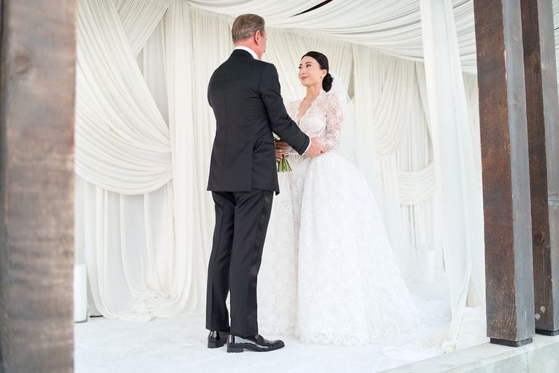 Noelle + Richie wedding — first looks