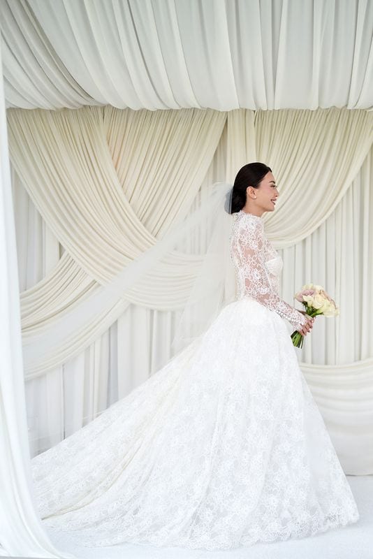 Noelle + Richie wedding — first looks