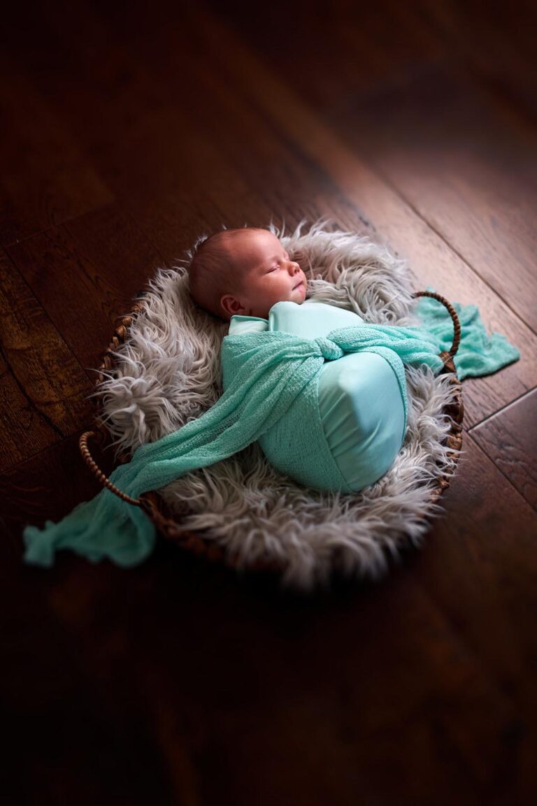 in-home newborn photos, posed newborn photography, rapid city newborn photographer