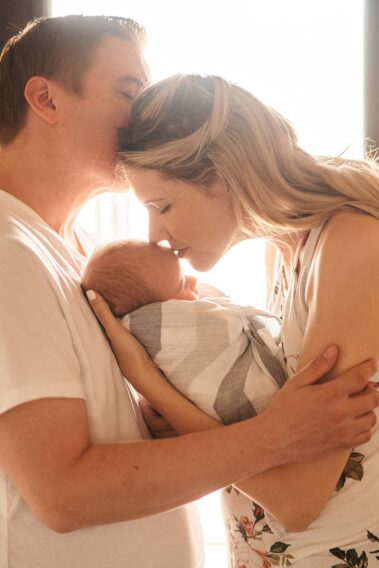 in-home newborn photos, lifestyle newborn photography, rapid city newborn photographer