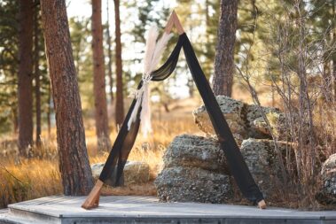 black hills receptions wedding triangle arch